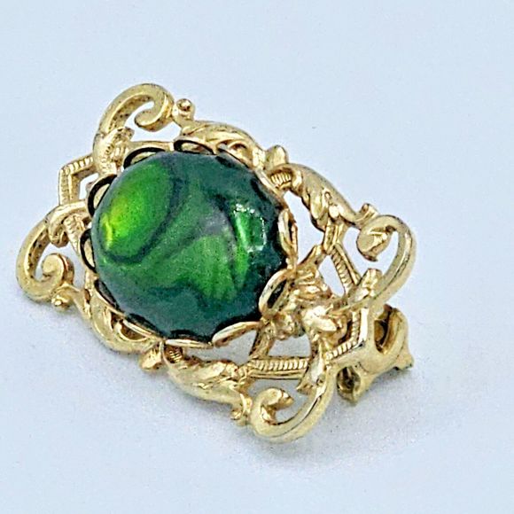 Vintage Paua Shell Brooch Green Lucite Art Deco Scroll Frame Estate Jewelry Pin - Picture 3 of 9